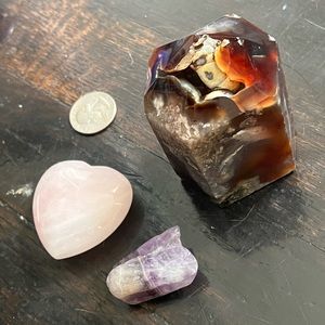 Crystals bundle for sale! FREEBIES INCLUDED